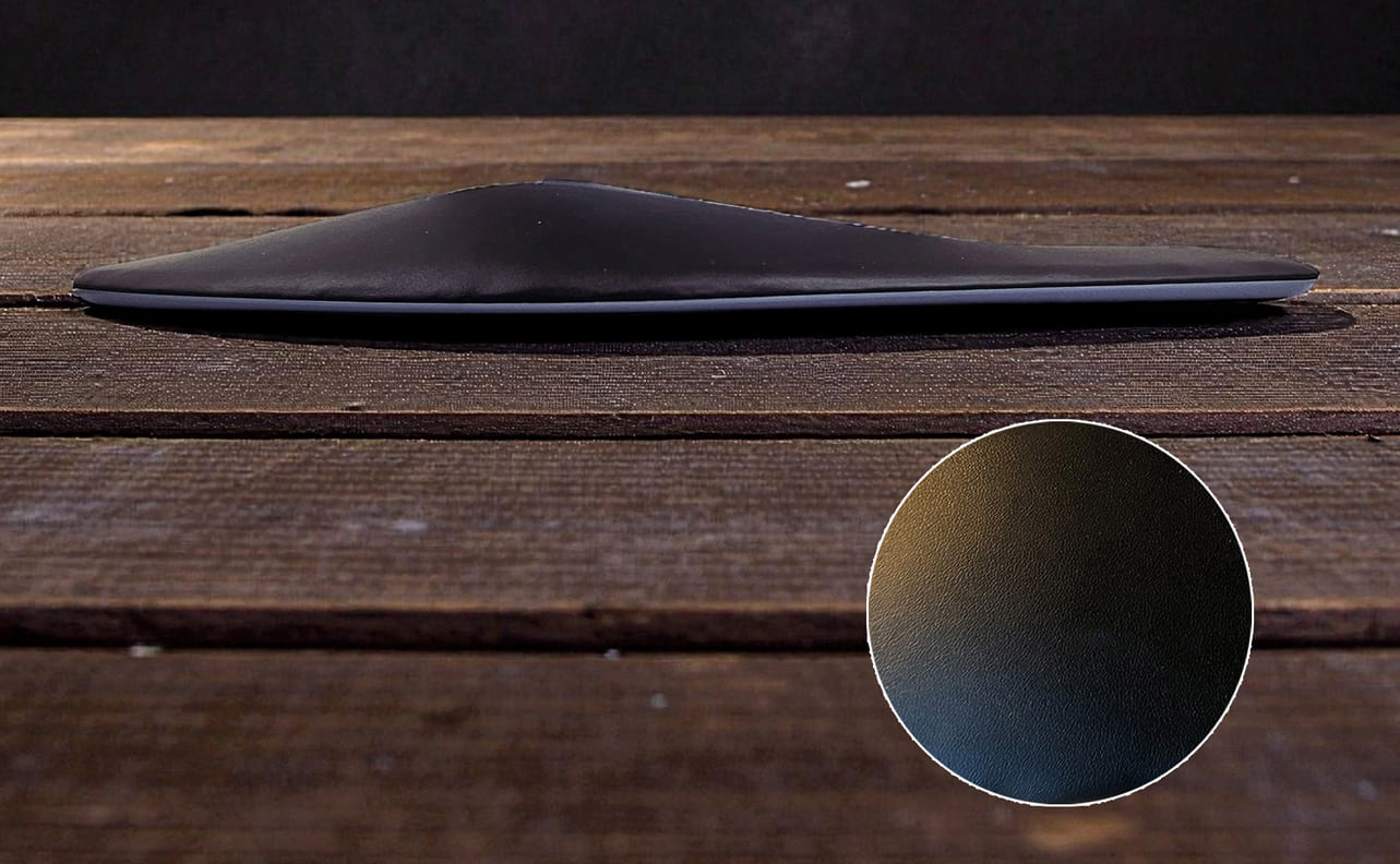 クッション性の高い大型パームレスト